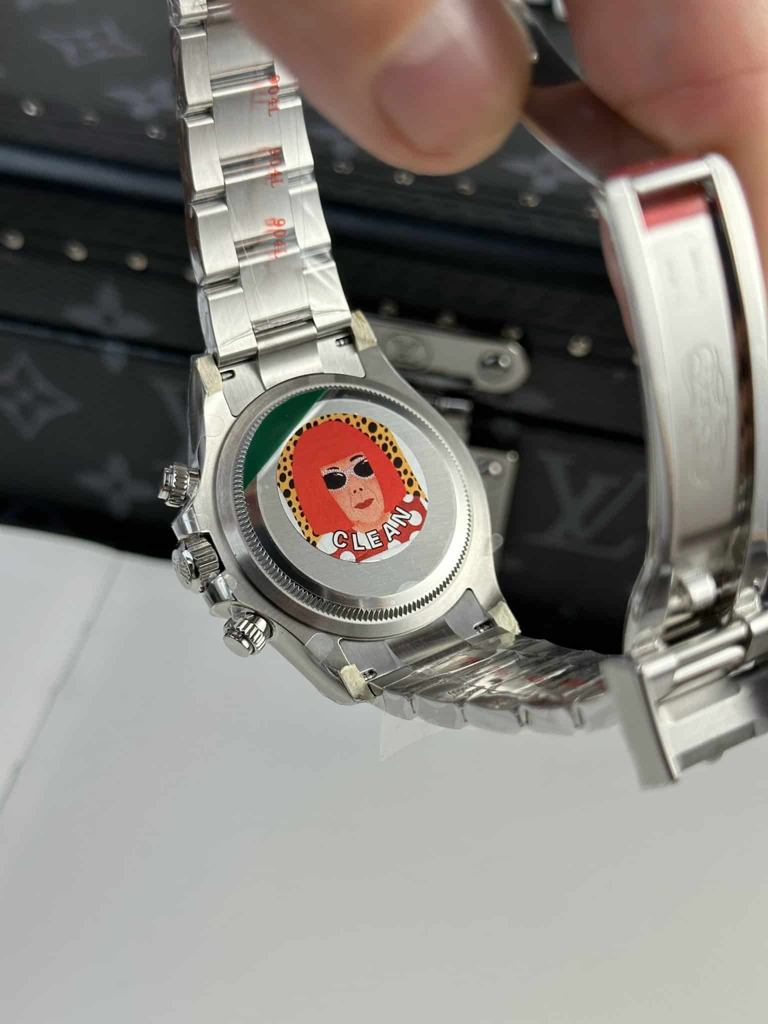 Rolex Daytona 126500LN 0002 Godzilla 8.jpg