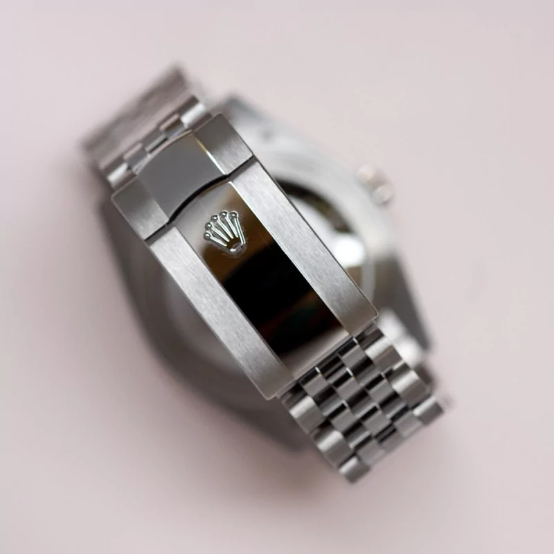 rolex datejust 126334 white jubilee.webp