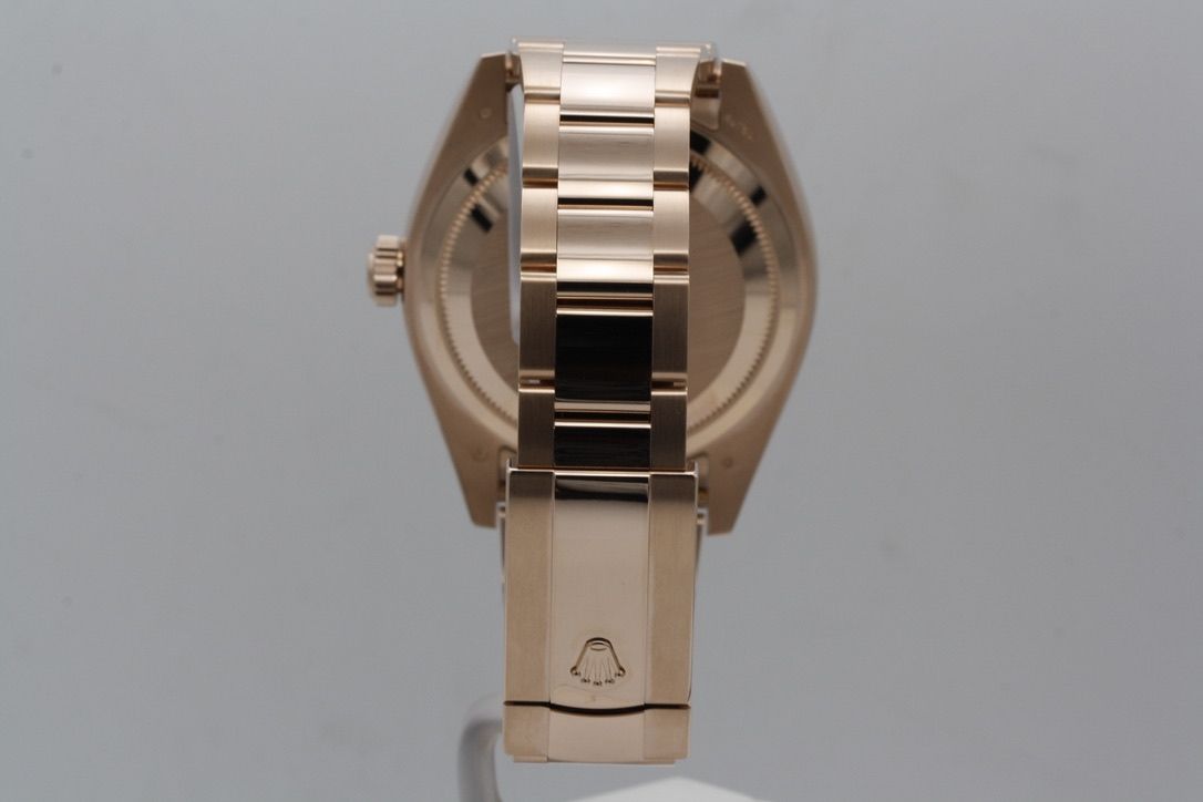 watch 166178308655601.jpeg