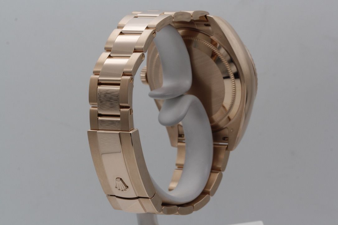 watch 166178308688091.jpeg